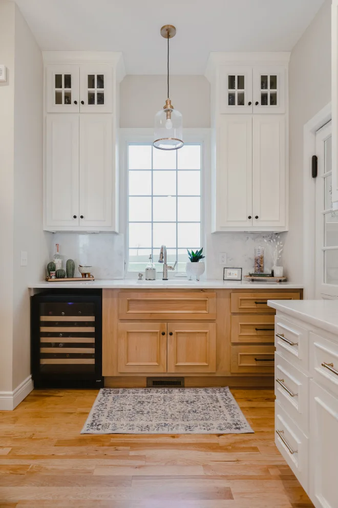 Cottage in Transition by Lindsay Lattner Interiors - Photo 13