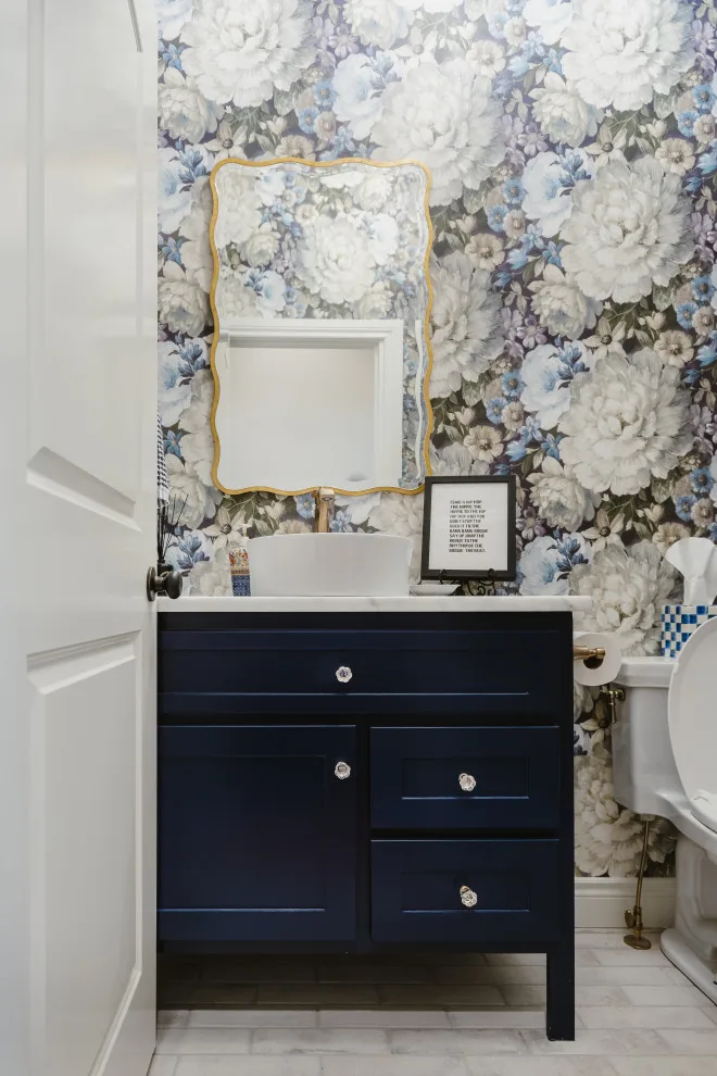 Cottage in Transition by Lindsay Lattner Interiors - Photo 3