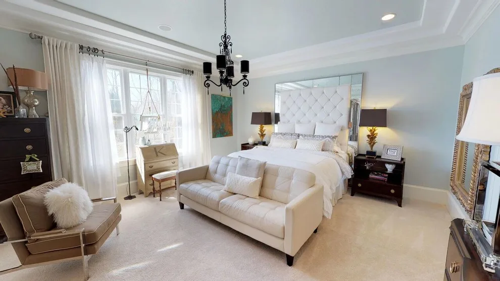 Eclectic Transitional Home Design by Kk&co - Photo 26