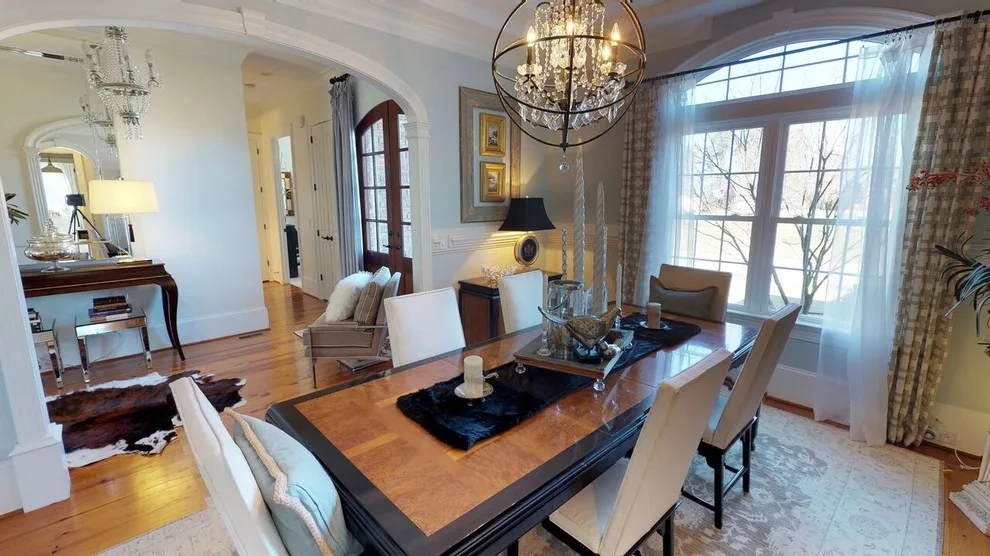 Eclectic Transitional Home Design by Kk&co - Photo 17