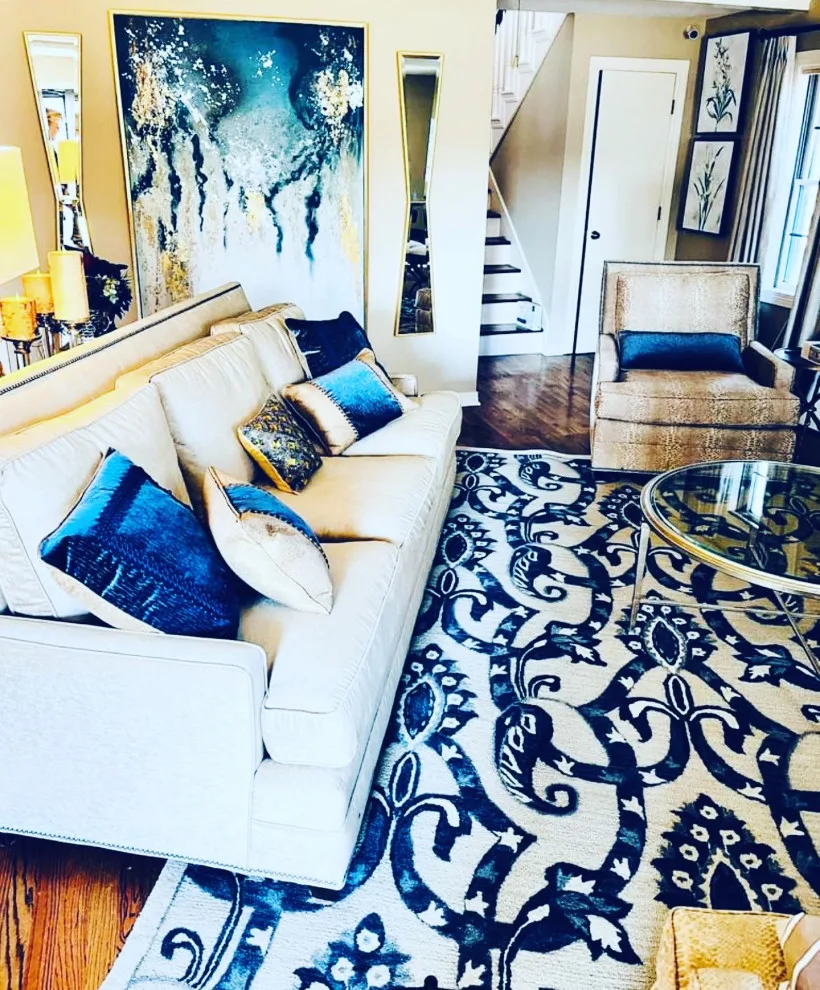 Transitional Lounge Area by Melanie Leeds Design - Photo 3
