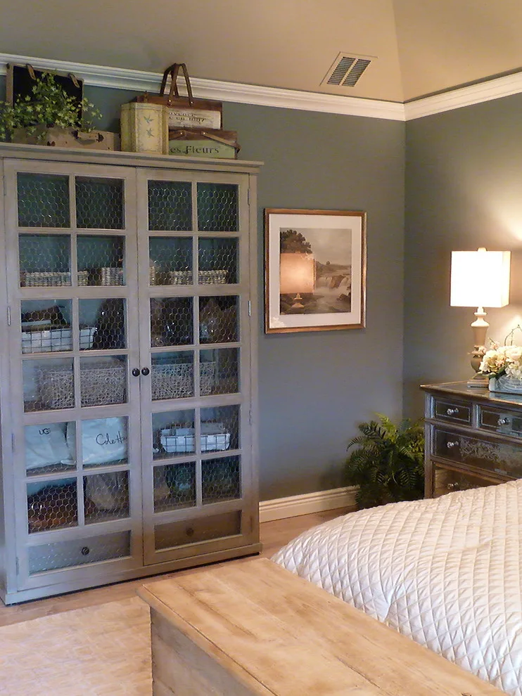 Transitional Home in Manalapan by Evenflow Interiors - Photo 12