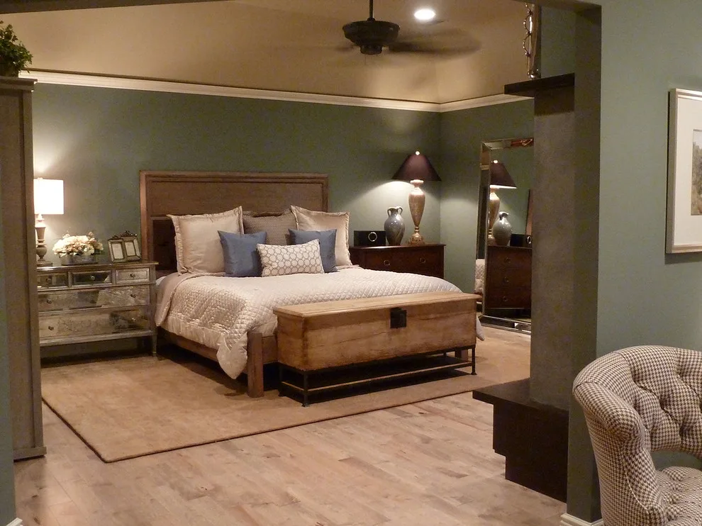 Transitional Home in Manalapan by Evenflow Interiors - Photo 7