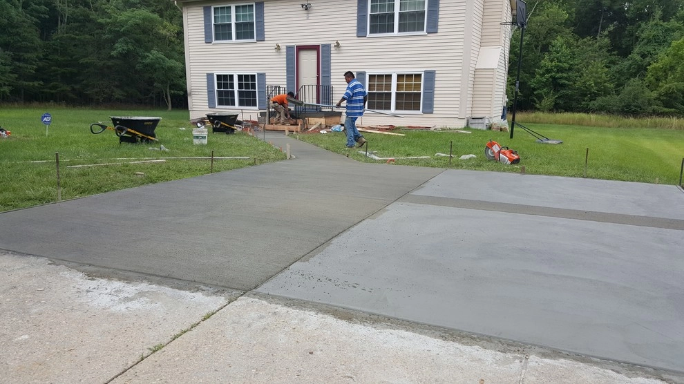 Driveway by RH Hilarios Landscaping LLC - Photo 10