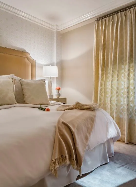 Master Bedroom Design for Transitioning Spaces by DLT Interiors-Debbie Travin - Photo 11