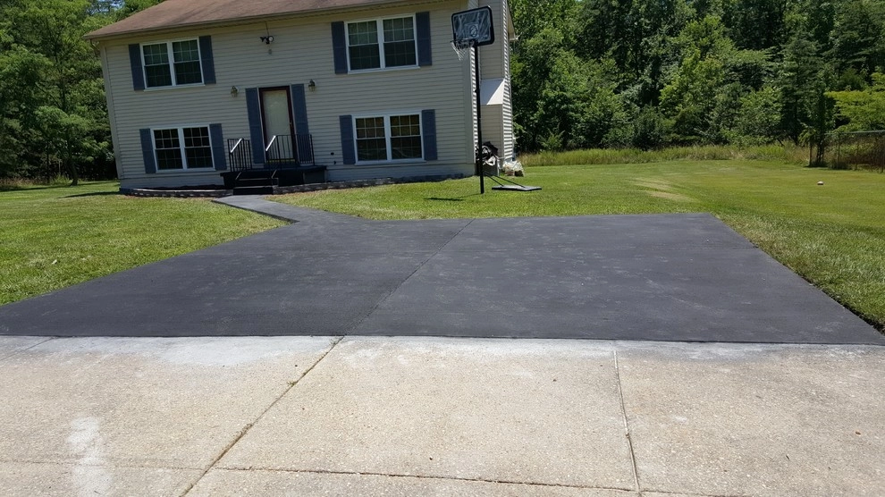 Driveway by RH Hilarios Landscaping LLC - Photo 8