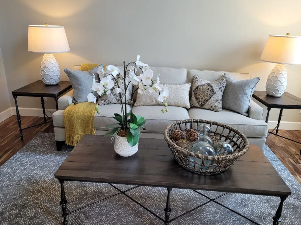 Renovated Versatile Living Space by Susan Knox For Ethan Allen Peoria, IL - Photo 5