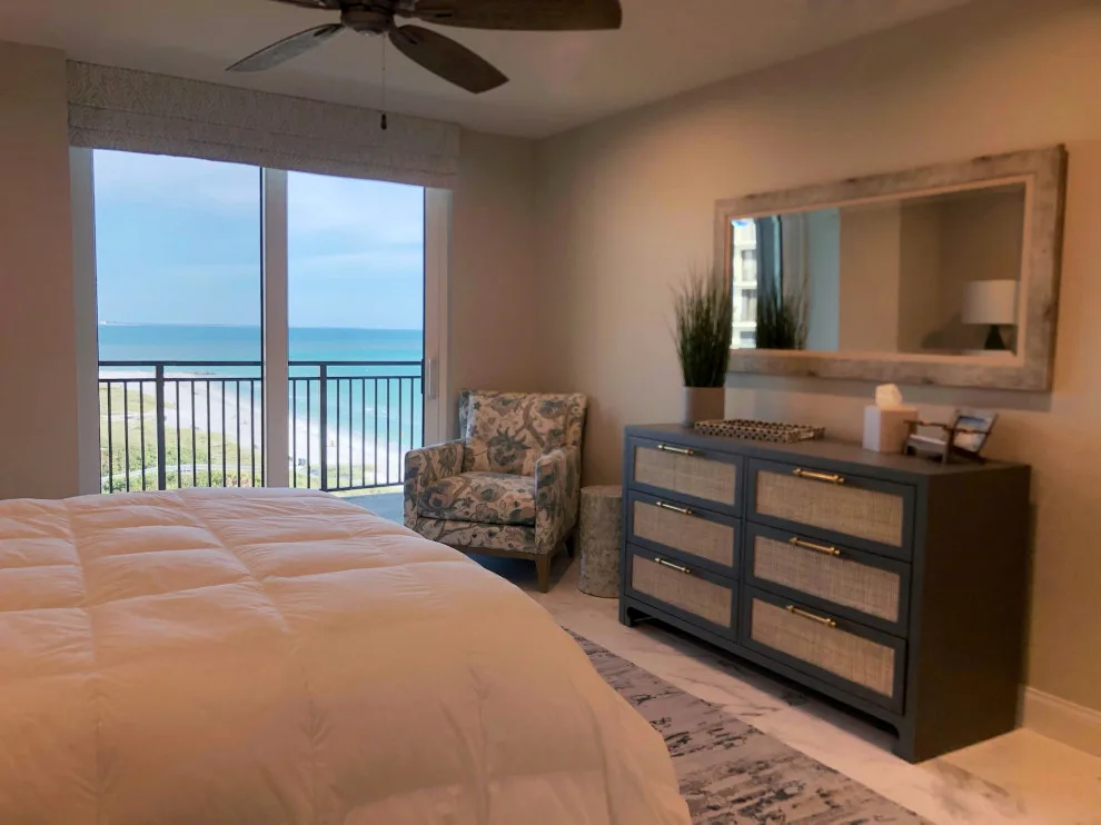 Treasure Island Apartments by Evenflow Interiors - Photo 25