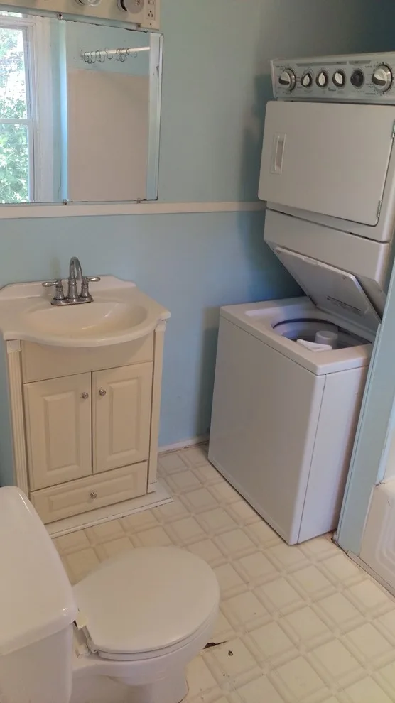 Restroom Remodeling by Just Call Johnee, LLC - Photo 21