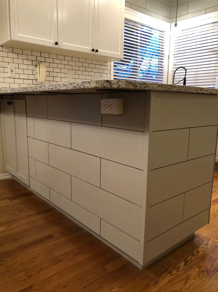 Trim work, shiplap installation, and painting by Handyman Hero - Photo 8
