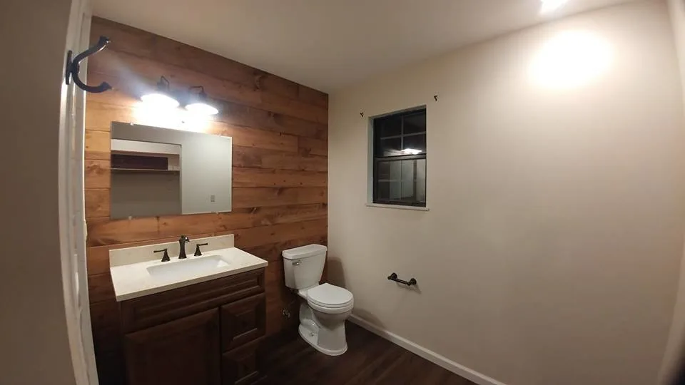 Milford Restroom by A Couple Of Naylors - Photo 2