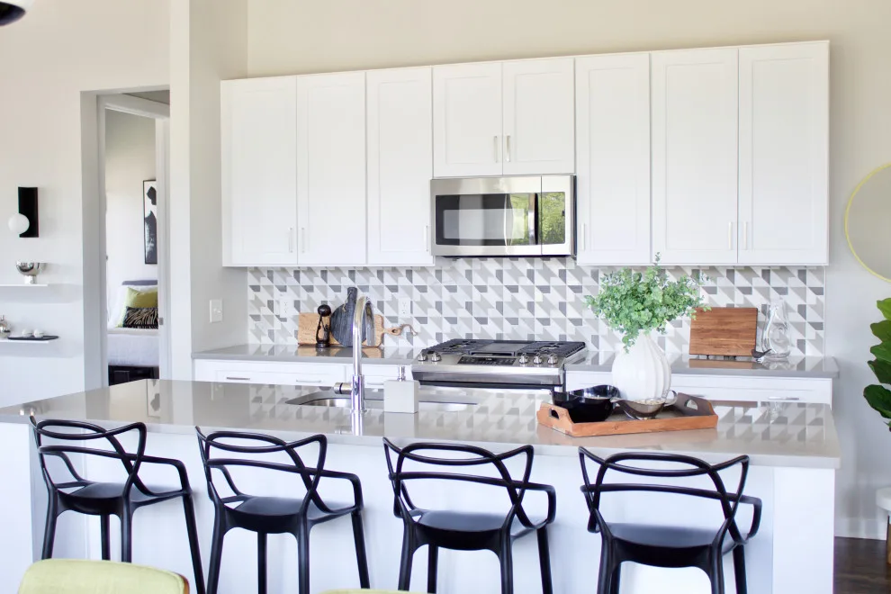 Boxwood in South Nashville by Hoelzeman Home Improvement - Photo 33