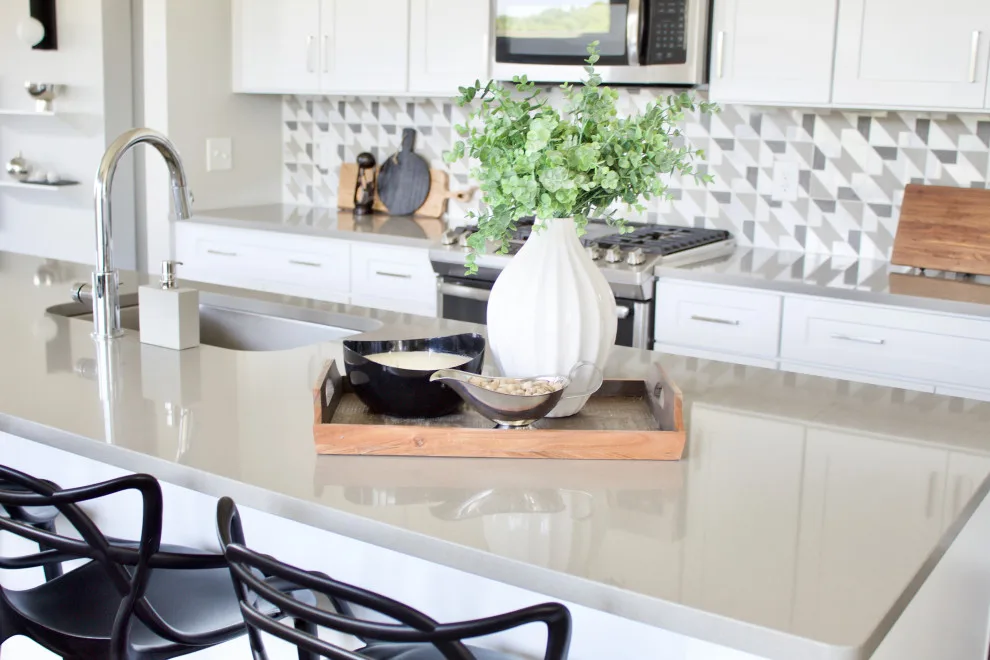 Boxwood in South Nashville by Hoelzeman Home Improvement - Photo 2