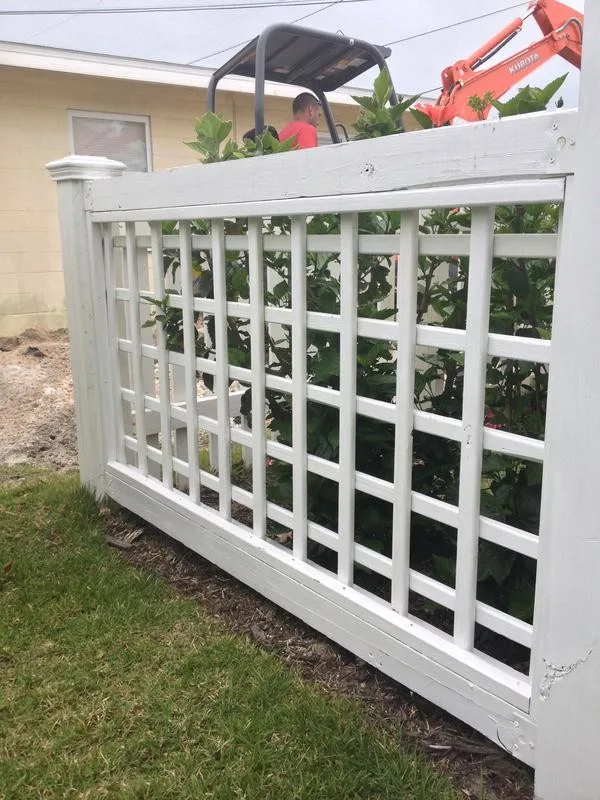 Signature Decks & Fences - Photo 14
