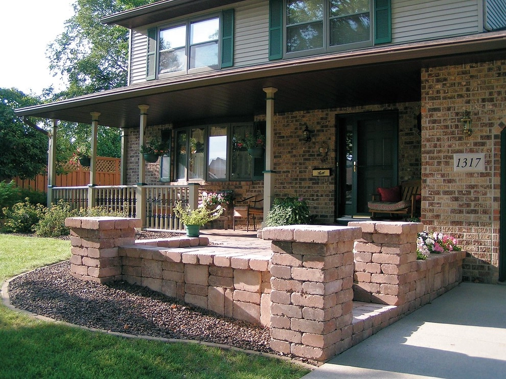 Free Standing Walls by Rockwood Retaining Walls/corp - Photo 2