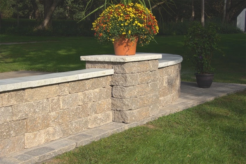 Free Standing Walls by Rockwood Retaining Walls/corp - Photo 3