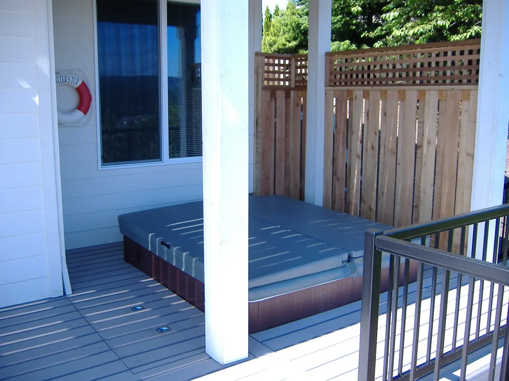 Busy B's Exteriorwood Construction, LLC - Photo 9