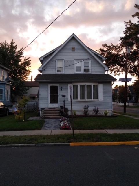 Landscaping Transformation by Rojas Lawn Maintenance - Photo 5