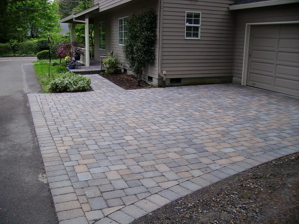 Entrances by Cornerstone Hardscapes - Photo 8