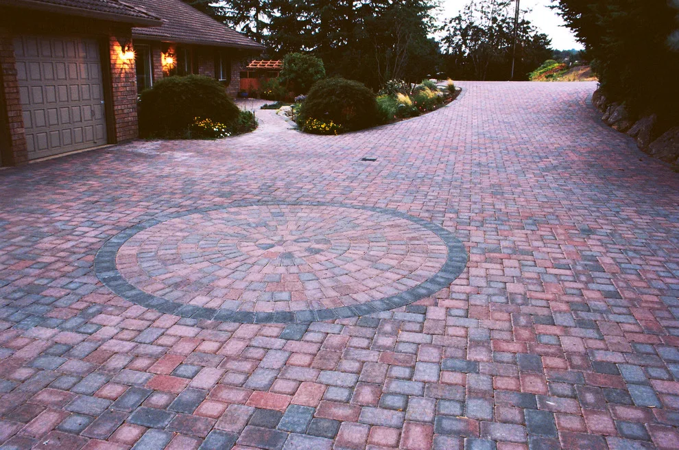 Entrances by Cornerstone Hardscapes - Photo 10