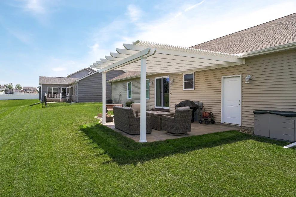 Heartland Pergolas - Photo 12