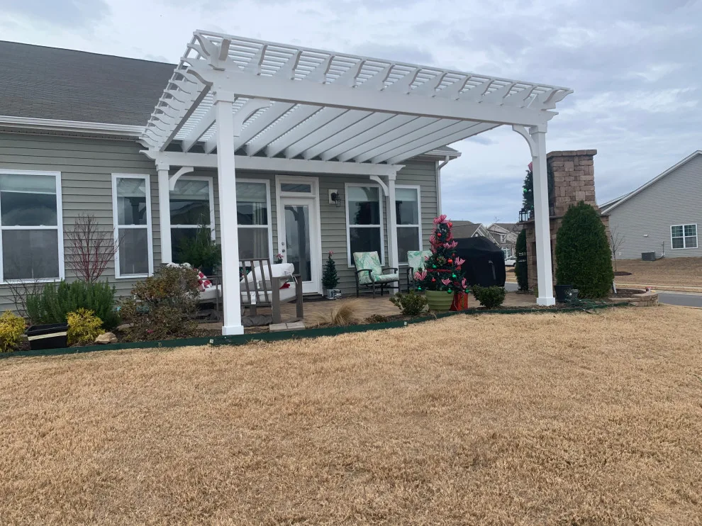 Ebony Outdoor Living LLC - Photo 3
