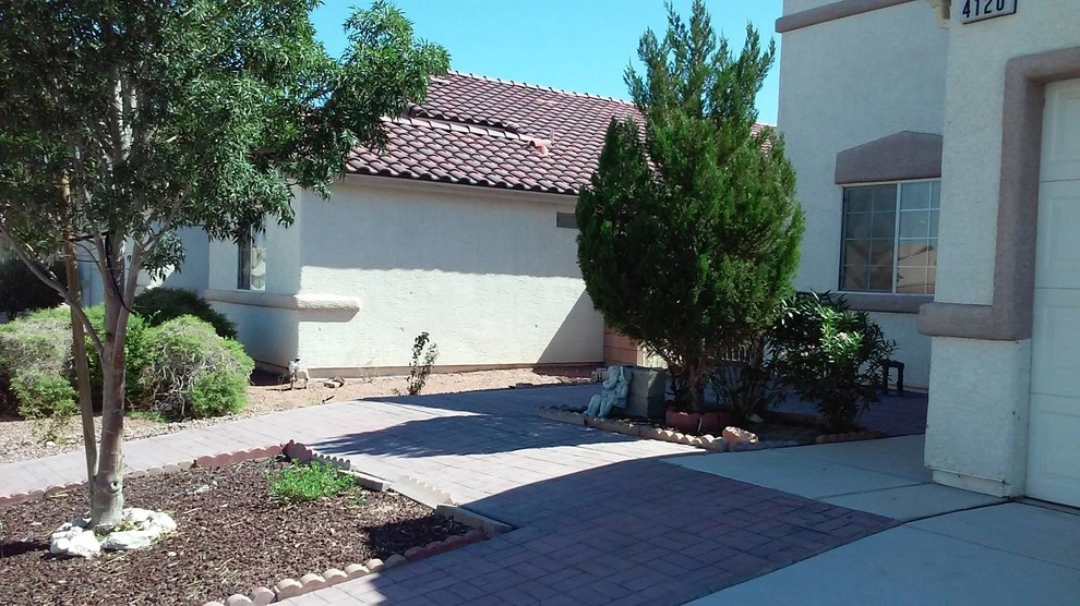 Ruben's Lawn Service - Photo 9