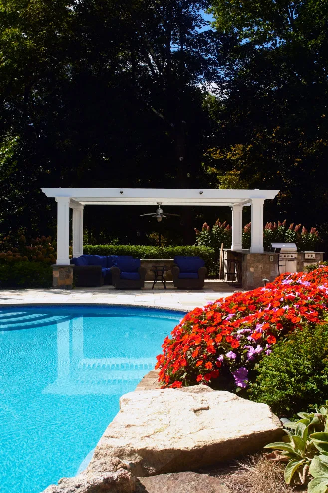 Poolside Louvered Pergola by Penumbra Designs - Photo 4