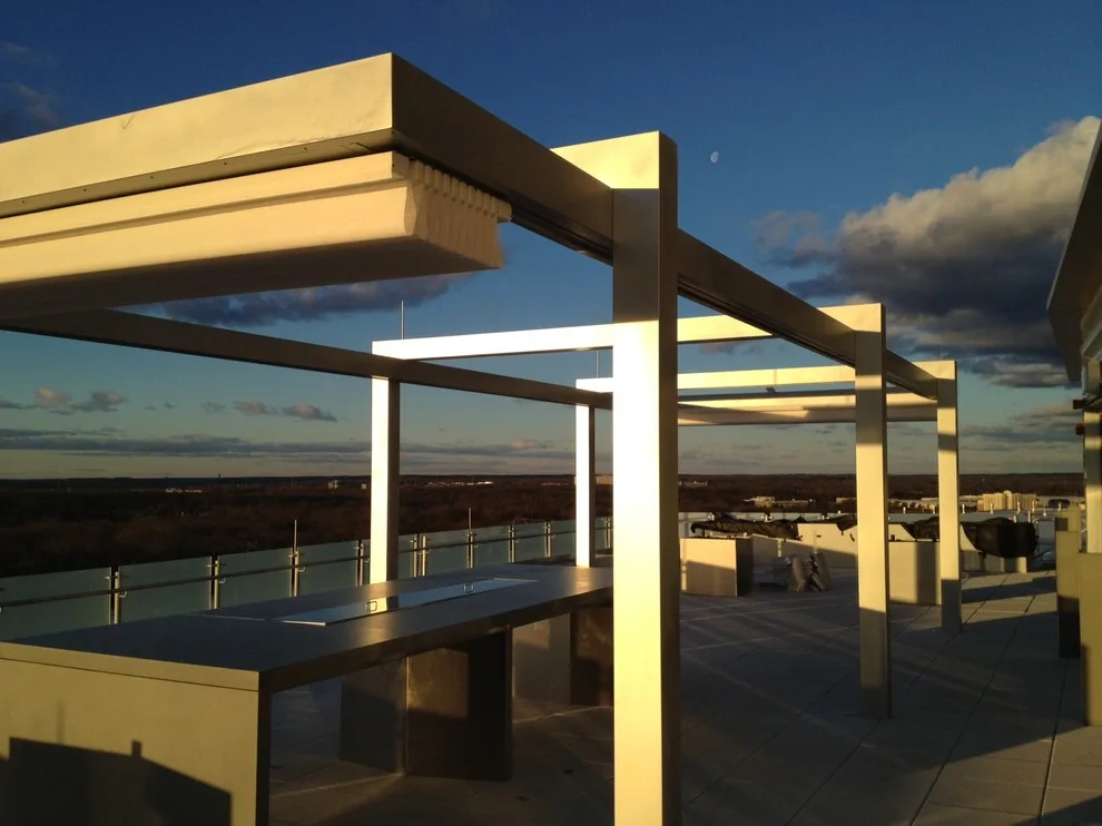 Metro Park 6 - Alexandria, Virginia by RetractableAwnings.com Inc. - Photo 9