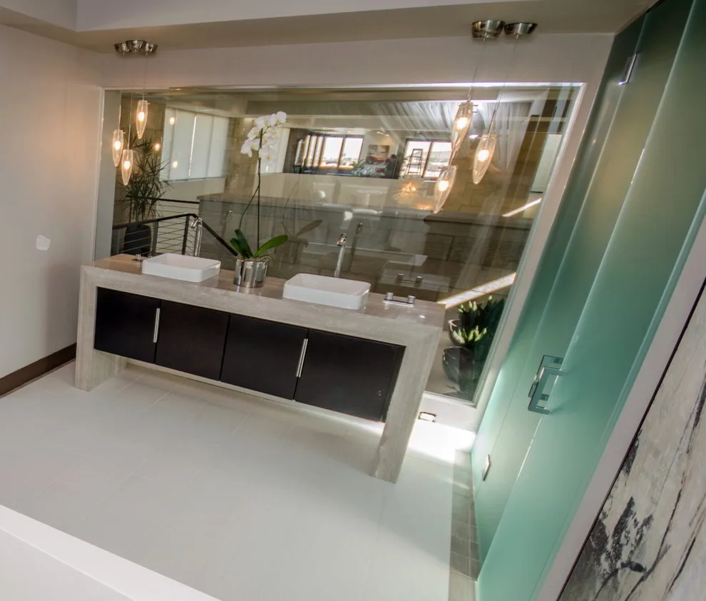 Cable Railing in the Modern American Residence by Ultra-tec - Photo 6