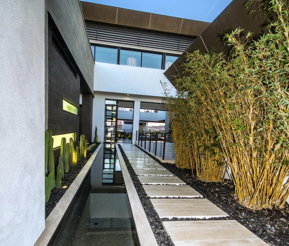 Cable Railing in the Modern American Residence by Ultra-tec - Photo 33
