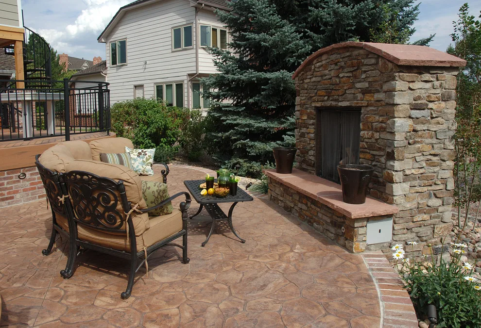 Curved Charm in Outdoor Living by Rolling Ridge Deck & Outdoor Living Co. - Photo 7