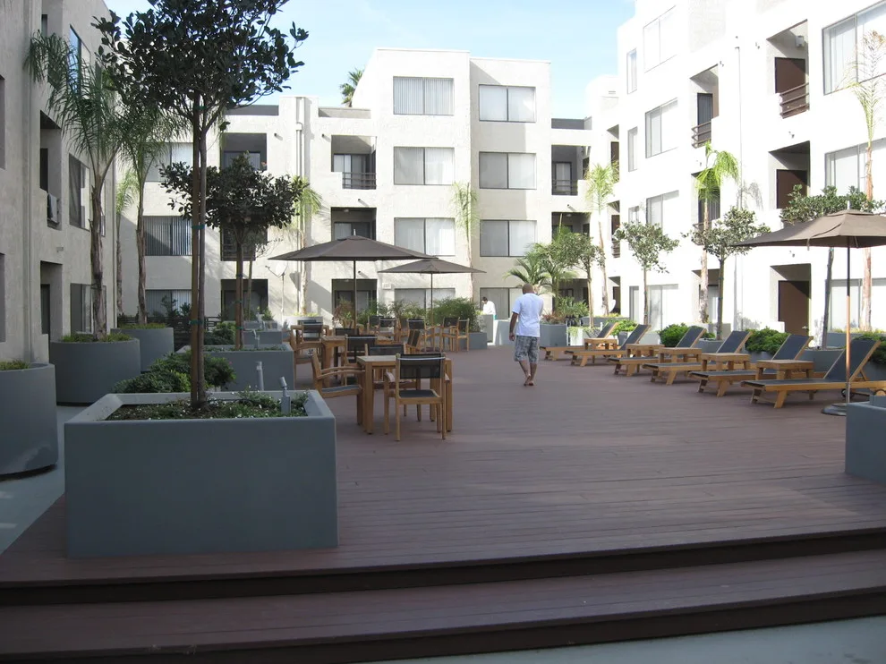Contemporary Long Beach Apartment Common Area Renovation by DeckExpert.com - Photo 2