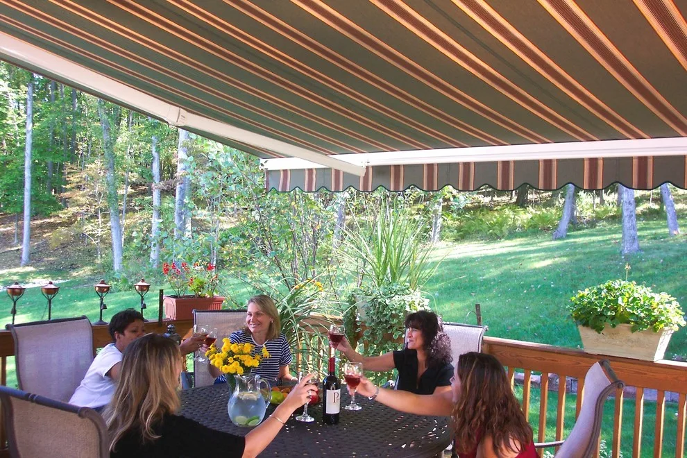 Deck & Patio Living - Photo 11