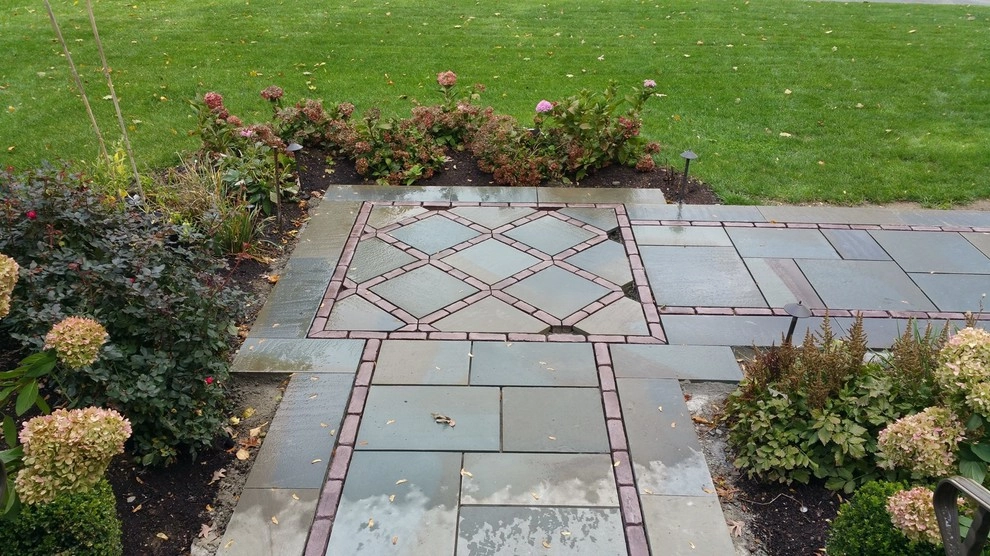 Detailed Walkway by Salvatore Imbriano Landscaping Inc. - Photo 2