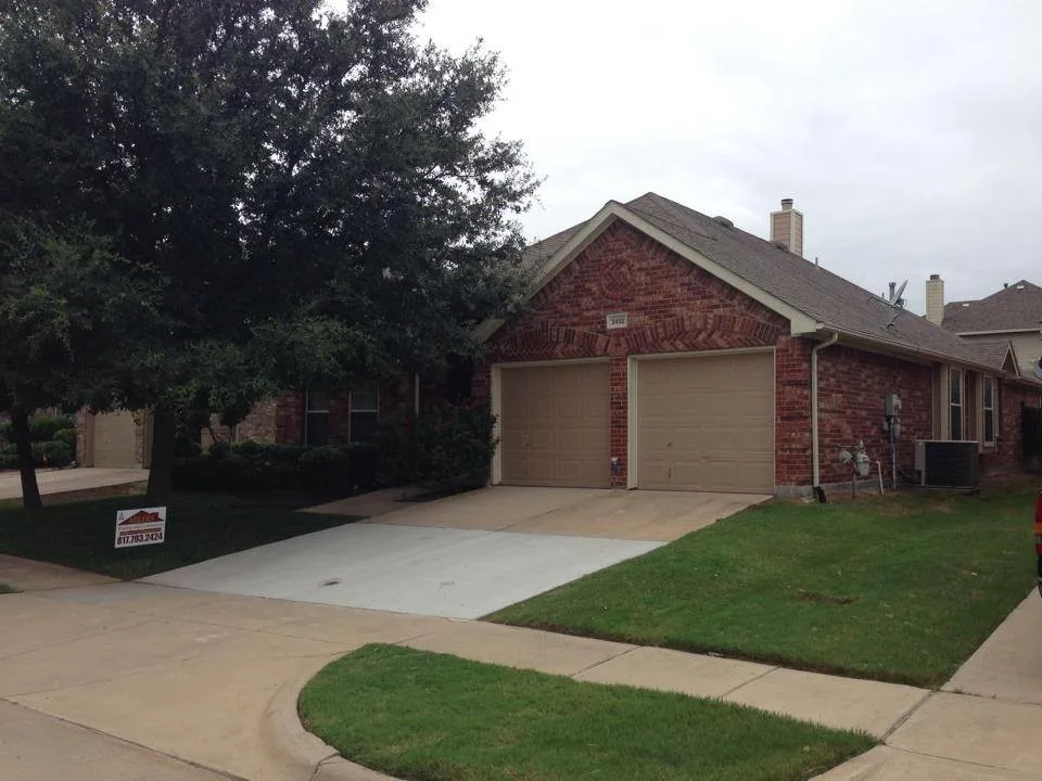 Roofing for One-Story Houses by Ahlers Roofing And Construction LLC - Photo 4