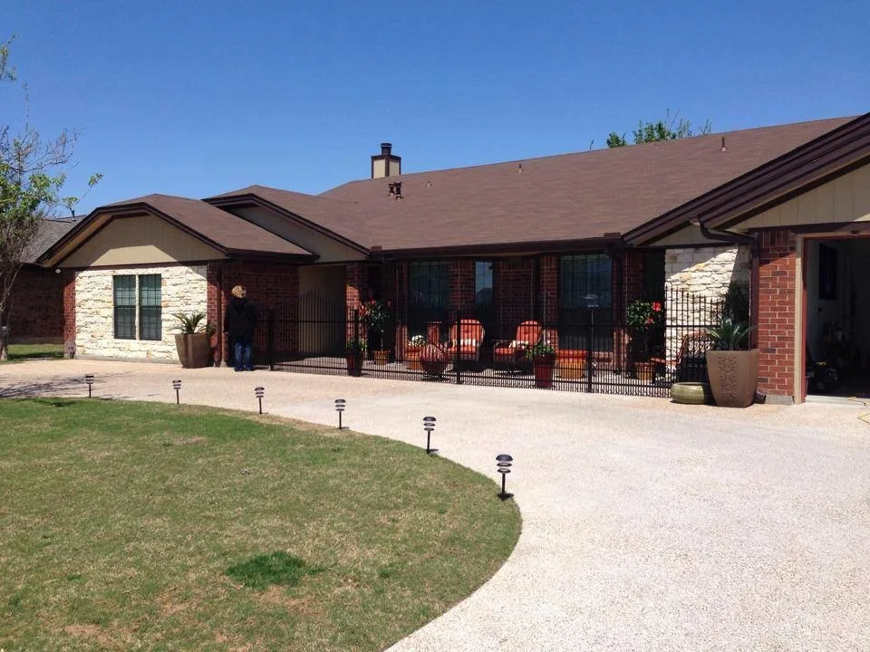 Ahlers Roofing And Construction LLC - Photo 14