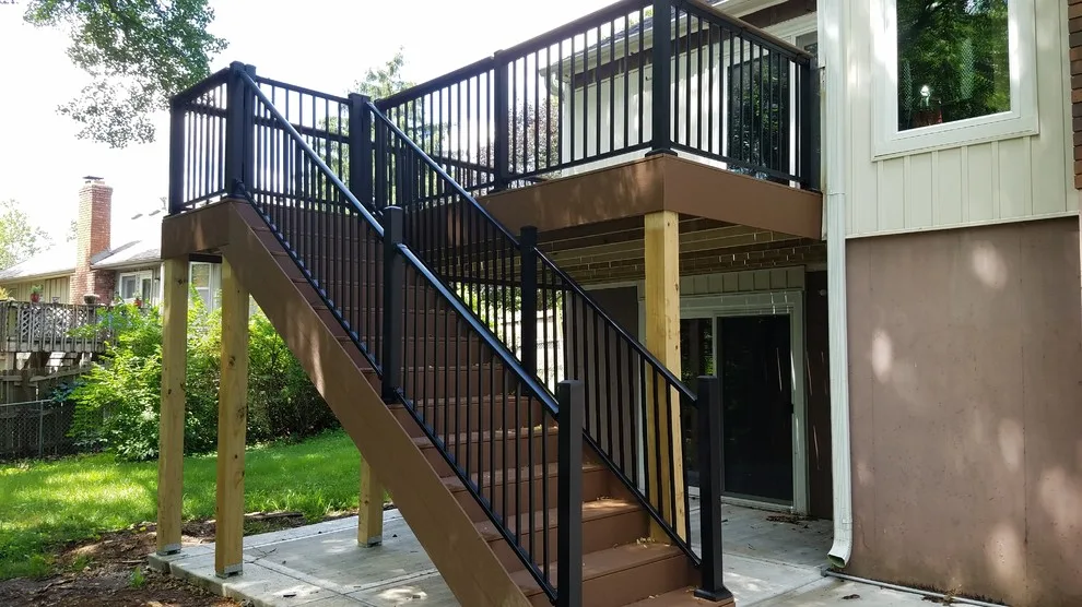 DekPro Elite Railing with Composite Decking by Deck & Rail Supply - Photo 7