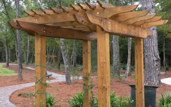Swearingen Fence & Deck Co - Photo 11
