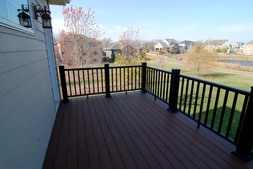 Aluminum Railing with Azek Decking by Two Teacher Construction - Photo 5