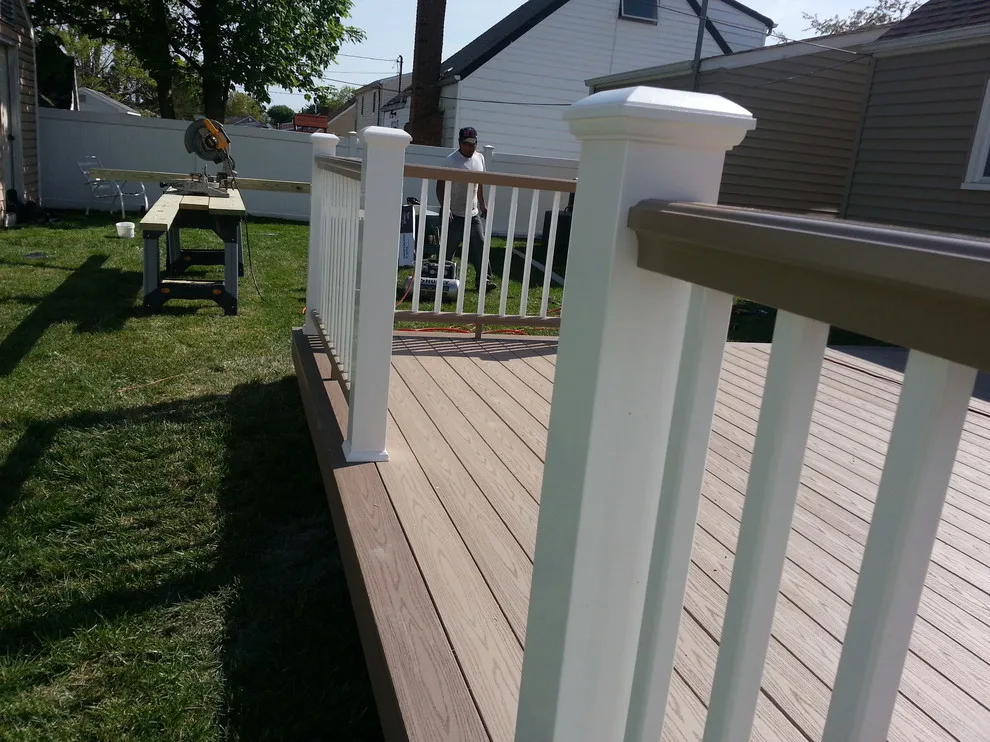 The Deck Guy - Photo 10