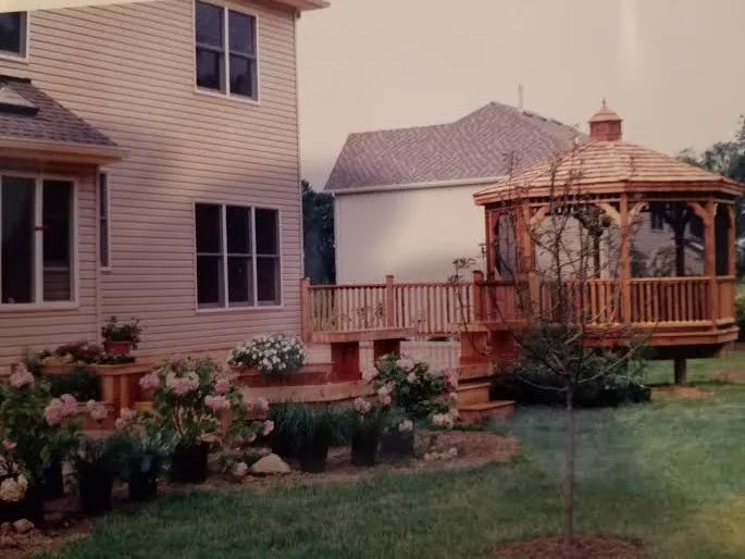 Decks Unlimited LLC - Photo 5