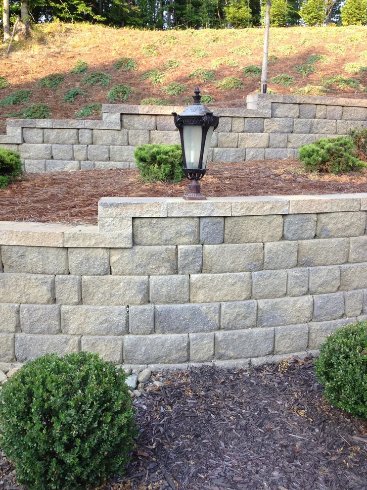 Outdoor Garden Design by Lake Vision Develpment - Photo 2
