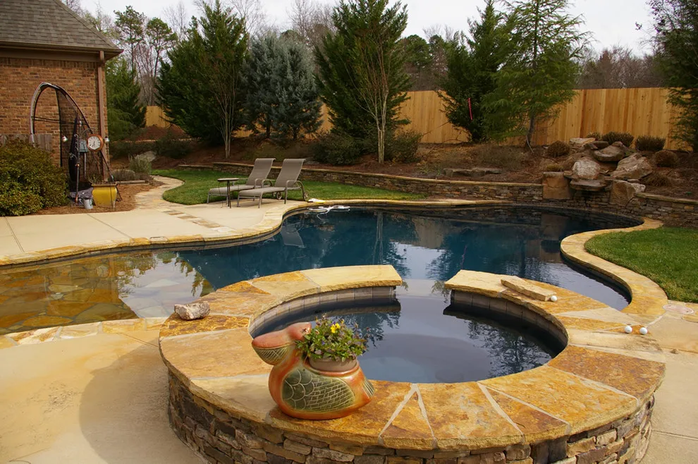 Batu Patio and Fire Feature by Deckscapes Inc - Photo 13