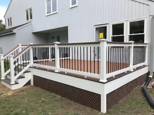 Stunning TREX Transcend "Tiki Torch" deck featuring cocktail railing by DTR Construction Service - Photo 5