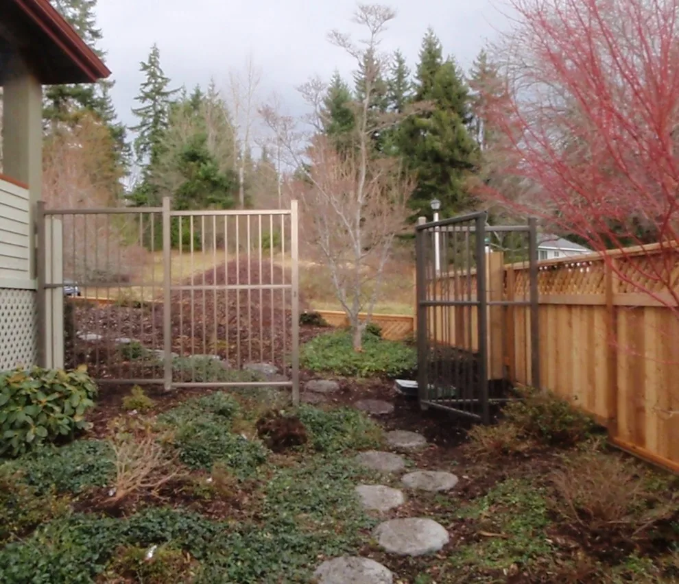 Bellingham Property Fence by Dexperts - Photo 4