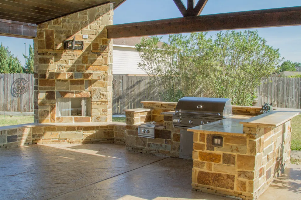 Enclosed Outdoor Cooking Area and Fire Pit by HomeScapes - Photo 5