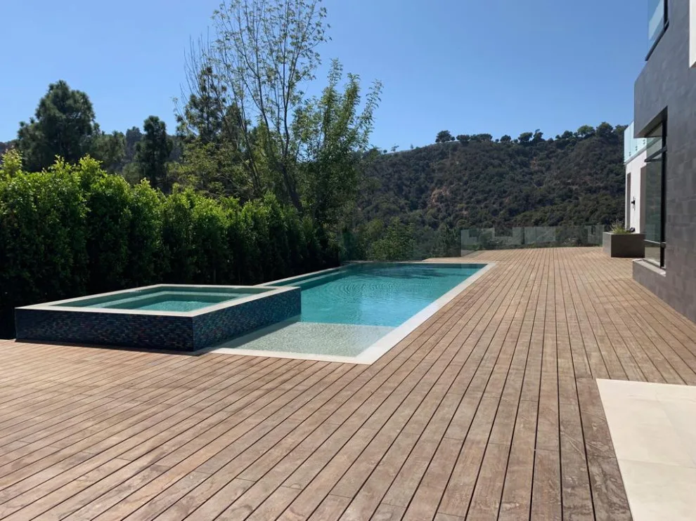 Beverly Hills Clearview Project by Olis Wood Inc. - Photo 59