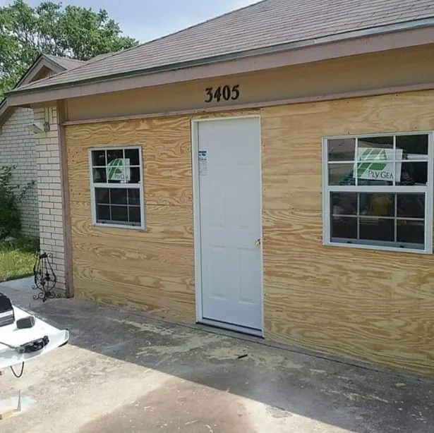 Garage Closure by TB Deck & Fence Repair And Powerwashing - Photo 2