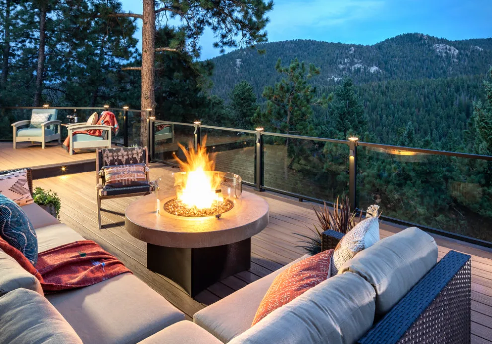 Outdoor Space Influenced by Colorado by Trex Company INC - Photo 7